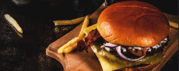 eatery-saloon-menu-burgers